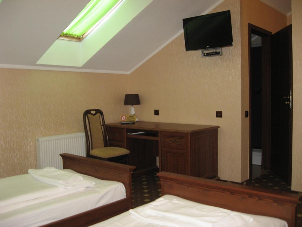 Shato Paradis Hotel Irpin Zimmer foto